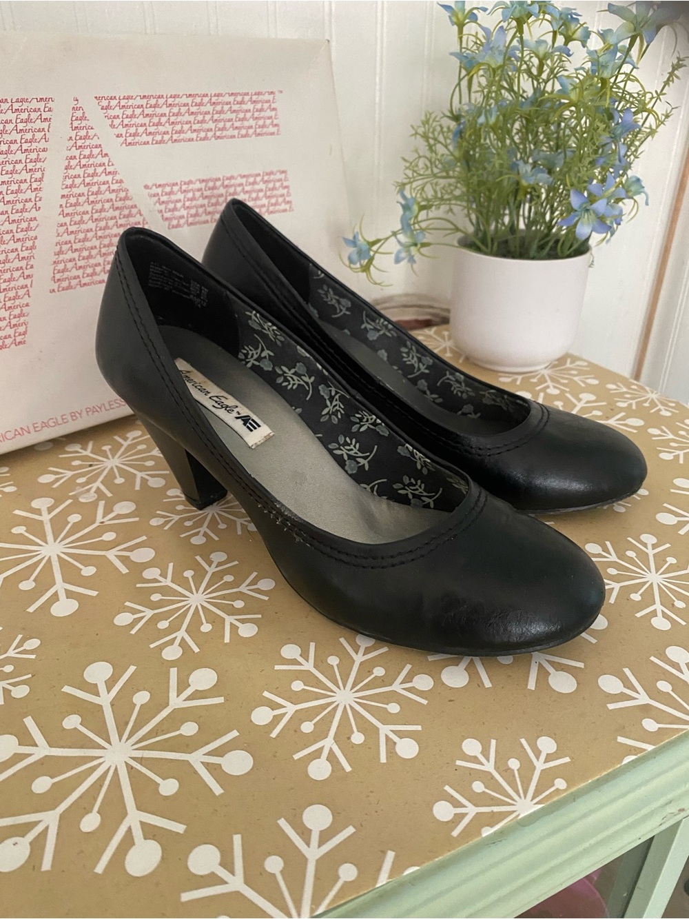Black Women's Court Heels by American Eagle Outfitters
